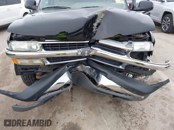 2004 Chevrolet Suburban LT z VIN 1GNFK16ZX4J291419, wystawiony jako IAAI lot #42163331 z przebiegiem 235 054 mil mil oraz . Historia ofert i sprzedaży dostępna na DreamBid. Obrazek 6.