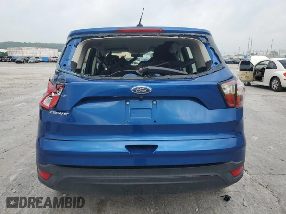 2018 Ford Escape S z VIN 1FMCU0F77JUB04514, wystawiony jako Copart lot #48899505 z przebiegiem 80 309 mil mil oraz Szkoda całkowita • Salvage title. Historia ofert i sprzedaży dostępna na DreamBid. Obrazek 6.