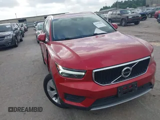 2022 Volvo XC40 Momentum z VIN YV4AC2HK5N2748975, wystawiony jako IAAI lot #42193600 z przebiegiem 50 663 mil mil oraz . Historia ofert i sprzedaży dostępna na DreamBid. Obrazek 1.