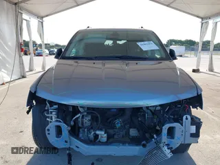 2020 Dodge Journey SE Value with VIN 3C4PDCAB7LT261203, listed as a IAAI auction lot 41963451 with 69,612 mi miles and . Bid and sale history available at carsss.com. Image 6.