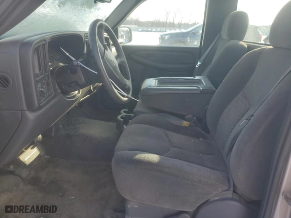 2005 Chevrolet Silverado 1500 Work Truck with VIN 1GCEC14X35Z319745, listed as a Copart auction lot 45786035 with 125,062 mi miles and Salvage Title. Bid and sale history available at carsss.com. Image 7.
