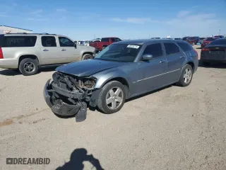 2006 Dodge Magnum SXT with VIN 2D8GZ47V86H288126, listed as a Copart auction lot 49919715 with 245,065 mi miles and Salvage Title. Bid and sale history available at carsss.com. Image 1.