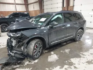 2022 Cadillac XT6 Sport with VIN 1GYKPGRS2NZ164879, listed as a IAAI auction lot 41555242 with 10,862 mi miles. Bid and sale history available at carsss.com. Image 2.