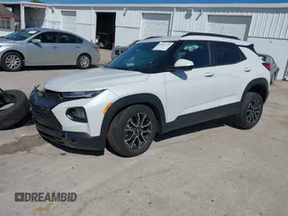 2023 Chevrolet TrailBlazer ACTIV with VIN KL79MVSL8PB162289, listed as a IAAI auction lot 41801251 with 27,047 mi miles. Bid and sale history available at carsss.com. Image 2.