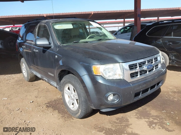 2008 Ford Escape Hybrid with VIN 1FMCU49HX8KB90001, listed as a IAAI auction lot 41558762 with 200,677 mi miles. Bid and sale history available at carsss.com. Image 1.