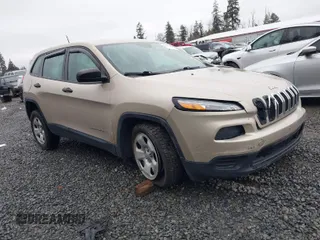 2015 Jeep Cherokee Sport z VIN 1C4PJLAB6FW535823, wystawiony jako IAAI lot #41437796 z przebiegiem 120 967 mil mil oraz . Historia ofert i sprzedaży dostępna na DreamBid. Obrazek 1.
