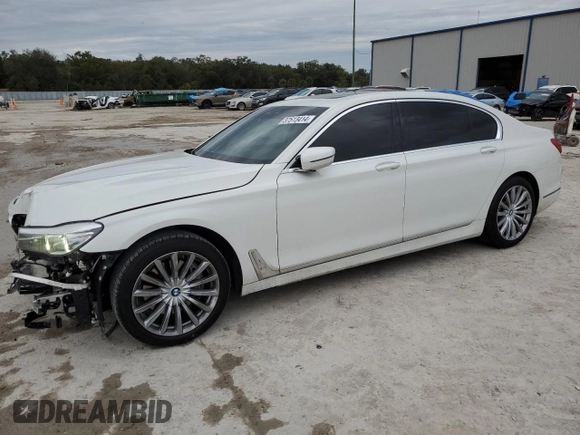 2016 BMW 7 Series 740i with VIN WBA7E2C50GG546752, listed as a Copart auction lot 37513414 with 88,813 mi miles. Bid and sale history available at carsss.com. Image 1.