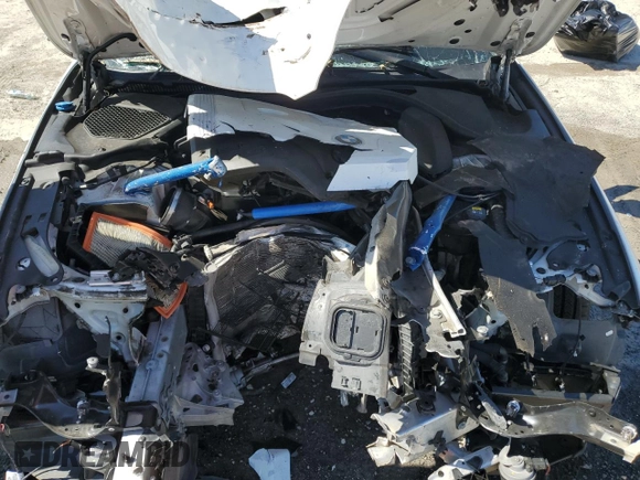 2020 BMW 5 Series 530i z VIN WBAJR3C01LWW68055, wystawiony jako Copart lot #56959985 z przebiegiem Nie podano mil oraz Nie do naprawy • Non repairable. Historia ofert i sprzedaży dostępna na DreamBid. Obrazek 11.