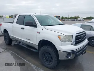 2011 Toyota Tundra 4WD Truck with VIN 5TFUW5F18BX188306, listed as a IAAI auction lot 41898176 with 221,744 mi miles. Bid and sale history available at carsss.com. Image 1.