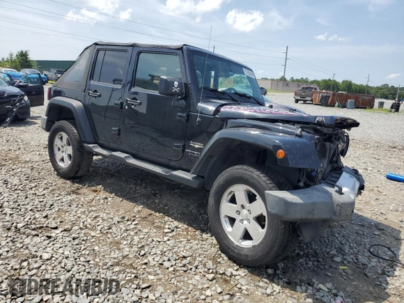 2008 Jeep Wrangler Unlimited Sahara with VIN 1J4GA59178L607960, listed as a Copart auction lot 57855995 with 122,913 mi miles and Salvage title. Bid and sale history available at DreamBid. Image 4.