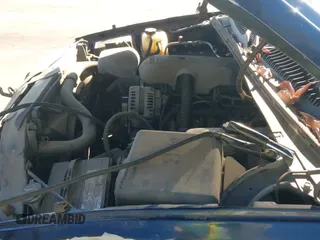 2006 Chevrolet Silverado 1500 LS with VIN 2GCEC13V461261915, listed as a IAAI auction lot 43501558 with 185,163 mi miles and . Bid and sale history available at DreamBid. Image 15.