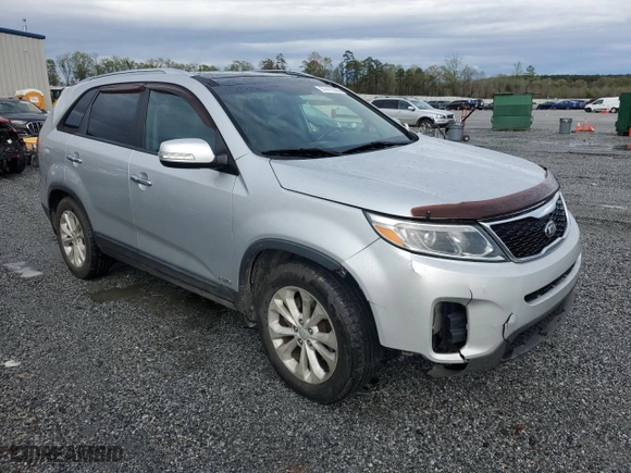 2014 Kia Sorento EX with VIN 5XYKUDA72EG540029, listed as a Copart auction lot 51472205 with 207,419 mi miles and Clean Title. Bid and sale history available at carsss.com. Image 4.
