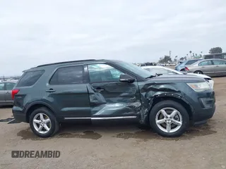 2016 Ford Explorer XLT with VIN 1FM5K7D86GGA07654, listed as a IAAI auction lot 42093797 with 138,097 mi miles. Bid and sale history available at carsss.com. Image 13.