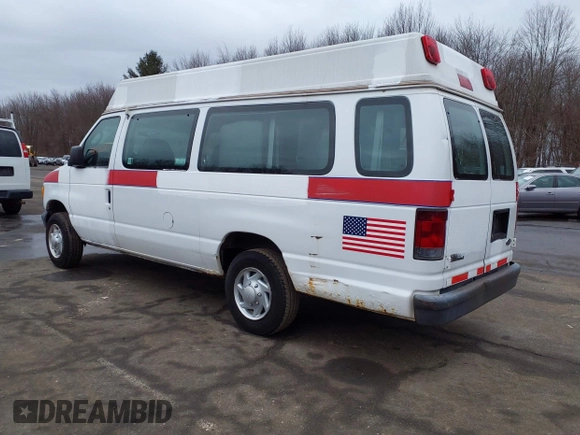 2007 Ford Econoline Cargo Commercial with VIN 1FTNS24W07DB24752, listed as a IAAI auction lot 41710324 with 239,084 mi miles and . Bid and sale history available at DreamBid. Image 3.