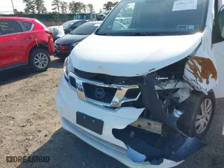 2017 Nissan NV200 Compact Cargo SV with VIN 3N6CM0KN0HK714738, listed as a IAAI auction lot 41816392 with 96,419 mi miles. Bid and sale history available at carsss.com. Image 6.