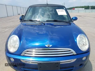2008 MINI Convertible with VIN WMWRF33568TG18867, listed as a IAAI auction lot 42744033 with 131,586 mi miles and . Bid and sale history available at DreamBid. Image 6.