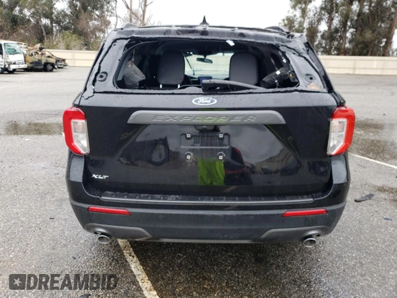2023 Ford Explorer XLT with VIN 1FMSK7DH1PGA37504, listed as a Copart auction lot 44997995 with 14,899 mi miles and Salvage Title. Bid and sale history available at carsss.com. Image 6.