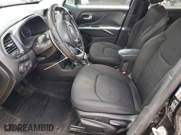 2017 Jeep Renegade Latitude z VIN ZACCJABB1HPF11687, wystawiony jako Copart lot #61674955 z przebiegiem 155 295 mil mil oraz Czysty tytuł • Clean title. Historia ofert i sprzedaży dostępna na DreamBid. Obrazek 7.