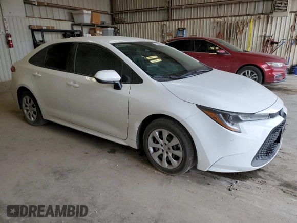 2022 Toyota Corolla LE with VIN 5YFEPMAE1NP390199, listed as a Copart auction lot 47470725 with 24,746 mi miles and Clean Title. Bid and sale history available at carsss.com. Image 4.