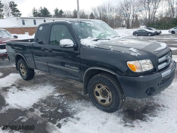 2006 Toyota Tundra SR5 with VIN 5TBBT44196S476238, listed as a IAAI auction lot 41524111 with 174,631 mi miles. Bid and sale history available at carsss.com. Image 1.