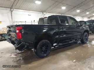 2019 Chevrolet Silverado 1500 LT Trail Boss with VIN 1GCPYFED0KZ399710, listed as a IAAI auction lot 41490011 with 64,716 mi miles. Bid and sale history available at carsss.com. Image 4.