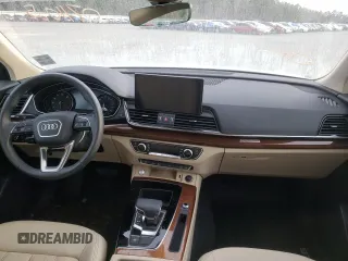 2022 Audi Q5 S line Premium with VIN WA1GAAFY9N2071105, listed as a Copart auction lot 73040122 with 21,502 mi miles. Bid and sale history available at carsss.com. Image 8.