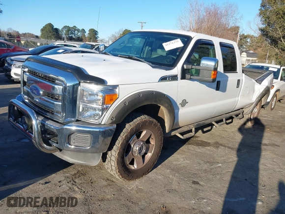 2014 Ford Super Duty F-250 SRW XL with VIN 1FT7W2BT5EEA34137, listed as a IAAI auction lot 41271275 with 66,446 mi miles. Bid and sale history available at carsss.com. Image 2.