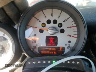 2011 MINI Convertible S с VIN WMWZP3C59BT249133, выставлен на аукционе Copart как лот 56402615 с пробегом 103 809 миль миль и Списание • Salvage title. История ставок и продаж доступна на DreamBid. Изображение 9.