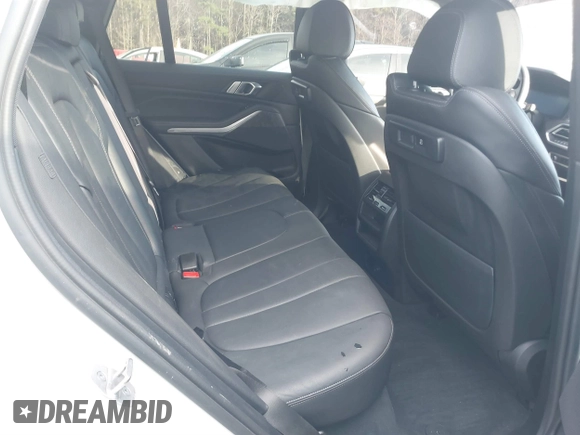 2022 BMW X5 sDrive40i with VIN 5UXCR4C05N9J18410, listed as a IAAI auction lot 41638894 with 42,971 mi miles. Bid and sale history available at carsss.com. Image 8.