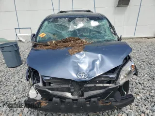 2013 Toyota Sienna LE AAS с VIN 5TDKK3DC3DS359239, выставлен на аукционе Copart как лот 59422285 с пробегом 143 631 миль миль и Списание • Salvage title. История ставок и продаж доступна на DreamBid. Изображение 5.