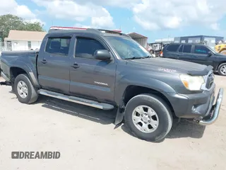 2012 Toyota Tacoma PreRunner z VIN 5TFJU4GNXCX018194, wystawiony jako IAAI lot #42130612 z przebiegiem 136 046 mil mil oraz . Historia ofert i sprzedaży dostępna na DreamBid. Obrazek 1.