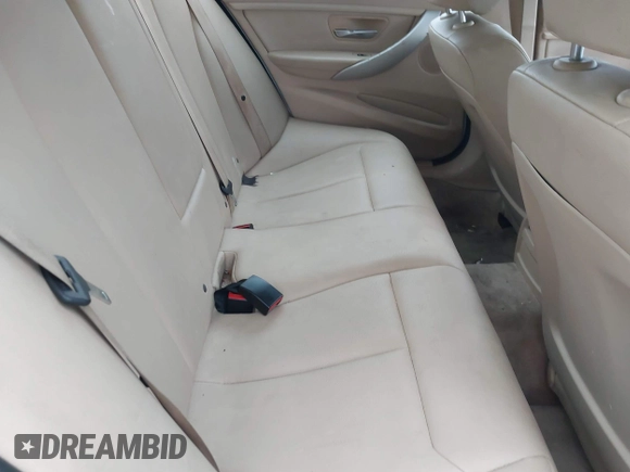 2015 BMW 3 Series 320i with VIN WBA3B1C51FP831380, listed as a IAAI auction lot 41044053 with 187,660 mi miles. Bid and sale history available at carsss.com. Image 8.