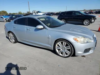 2010 Jaguar XF with VIN SAJWA0JC8AMR59285, listed as a Copart auction lot 81916854 with Not Provided miles and Clean Title. Bid and sale history available at DreamBid. Image 4.