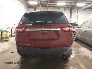 2021 Chevrolet Traverse LT Cloth with VIN 1GNEVGKW8MJ124350, listed as a IAAI auction lot 41456704 with 121,336 mi miles. Bid and sale history available at carsss.com. Image 16.