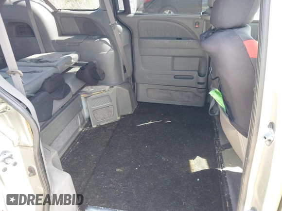2008 Honda Odyssey Touring with VIN 5FNRL38898B056106, listed as a IAAI auction lot 41963288 with 146,960 mi miles. Bid and sale history available at carsss.com. Image 8.