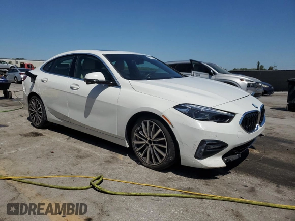 2021 BMW 2 Series 228i with VIN WBA53AK00M7H73905, listed as a Copart auction lot 53642885 with 33,582 mi miles and Salvage Title. Bid and sale history available at DreamBid. Image 4.