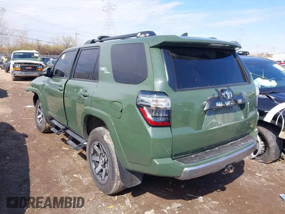 2022 Toyota 4Runner TRD Off Road Premium with VIN JTERU5JR1N6061136, listed as a IAAI auction lot 41890330 with 66,783 mi miles and . Bid and sale history available at DreamBid. Image 3.