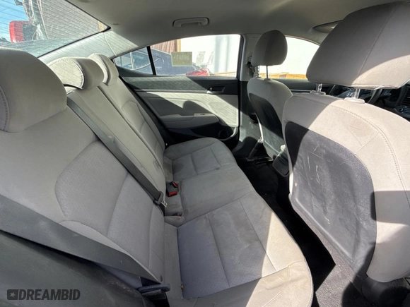 2018 Hyundai Elantra SEL with VIN 5NPD84LF7JH307865, listed as a Copart auction lot 86168954 with 85,784 mi miles and Clean Title. Bid and sale history available at carsss.com. Image 6.
