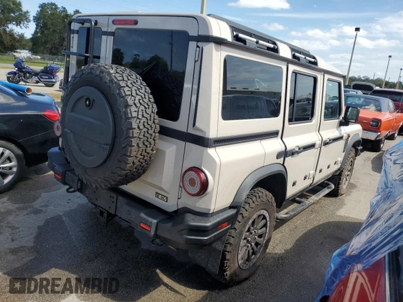 2024 Ineos Grenadier z VIN SC6GM1CAXRF006624, wystawiony jako Copart lot #74881374 z przebiegiem Nie podano mil oraz Nie do naprawy. Historia ofert i sprzedaży dostępna na DreamBid. Obrazek 3.