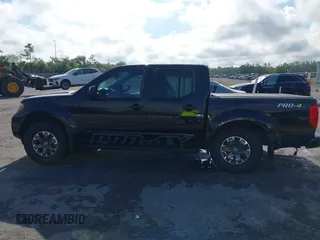 2019 Nissan Frontier SV z VIN 1N6AD0EV6KN881397, wystawiony jako IAAI lot #42245040 z przebiegiem 39 683 mil mil oraz . Historia ofert i sprzedaży dostępna na DreamBid. Obrazek 15.