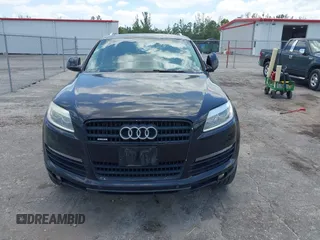 2009 Audi Q7 z VIN WA1AY74L29D001841, wystawiony jako IAAI lot #42286235 z przebiegiem 169 245 mil mil oraz . Historia ofert i sprzedaży dostępna na DreamBid. Obrazek 12.