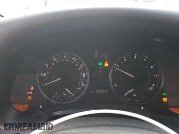 2010 Lexus IS 250 C z VIN JTHFF2C20A2506434, wystawiony jako Copart lot #55491365 z przebiegiem 203 942 mil mil oraz Szkoda całkowita • Salvage title. Historia ofert i sprzedaży dostępna na DreamBid. Obrazek 9.