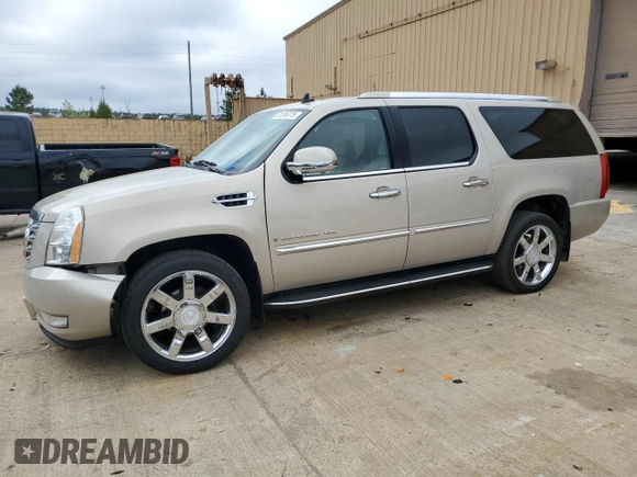 2008 Cadillac Escalade ESV z VIN 1GYFK668X8R195644, wystawiony jako Copart lot #51516375 z przebiegiem 212 510 mil mil oraz Szkoda całkowita • Salvage title. Historia ofert i sprzedaży dostępna na DreamBid. Obrazek 1.
