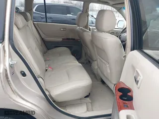 2004 Toyota Highlander with VIN JTEEP21A140044174, listed as a IAAI auction lot 41253808 with 133,357 mi miles. Bid and sale history available at carsss.com. Image 8.