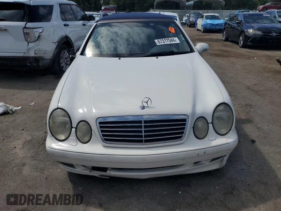 2002 Mercedes-Benz CLK 320/430 with VIN WDBLK65G52T127052, listed as a Copart auction lot 67317544 with 160,904 mi miles and Salvage Title. Bid and sale history available at DreamBid. Image 5.