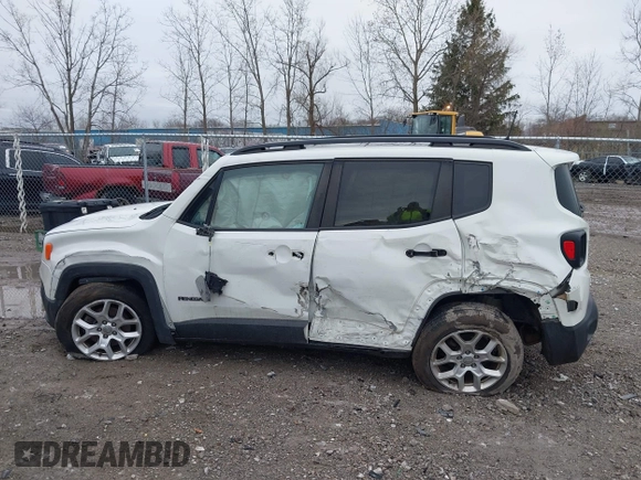 2018 Jeep Renegade Latitude with VIN ZACCJABB3JPJ30796, listed as a IAAI auction lot 41925363 with 71,397 mi miles. Bid and sale history available at carsss.com. Image 14.