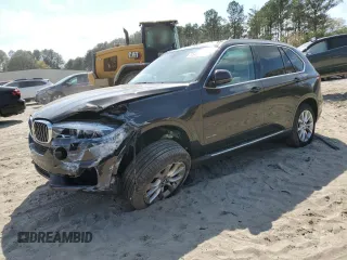2015 BMW X5 xDrive35i z VIN 5UXKR0C56F0K63199, wystawiony jako Copart lot #53945985 z przebiegiem 78 428 mil mil oraz Szkoda całkowita • Salvage title. Historia ofert i sprzedaży dostępna na DreamBid. Obrazek 1.