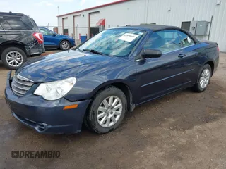 2008 Chrysler Sebring LX with VIN 1C3LC45K28N167534, listed as a IAAI auction lot 41890696 with 136,788 mi miles and . Bid and sale history available at DreamBid. Image 2.