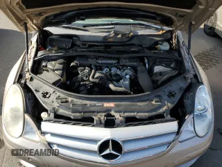 2007 Mercedes-Benz R 3.5L with VIN 4JGCB65E67A059892, listed as a Copart auction lot 79812614 with 186,437 mi miles and Clean Title. Bid and sale history available at DreamBid. Image 12.