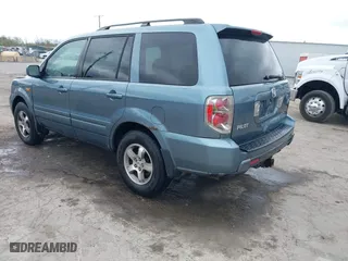 2006 Honda Pilot EX with VIN 2HKYF18486H529772, listed as a IAAI auction lot 41942985 with 182,872 mi miles. Bid and sale history available at carsss.com. Image 3.